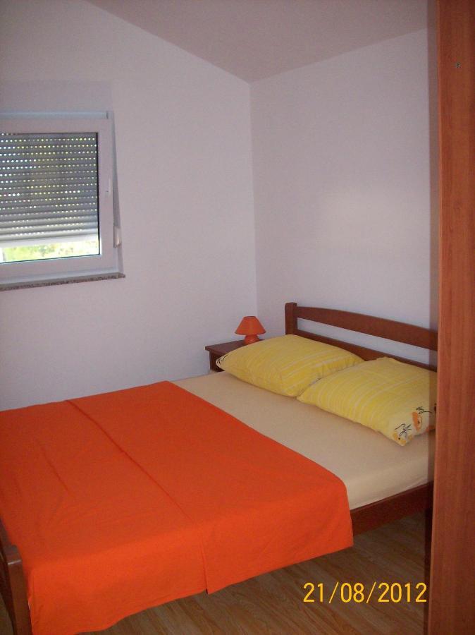 Apartments With A Parking Space Vir - 17422 ภายนอก รูปภาพ